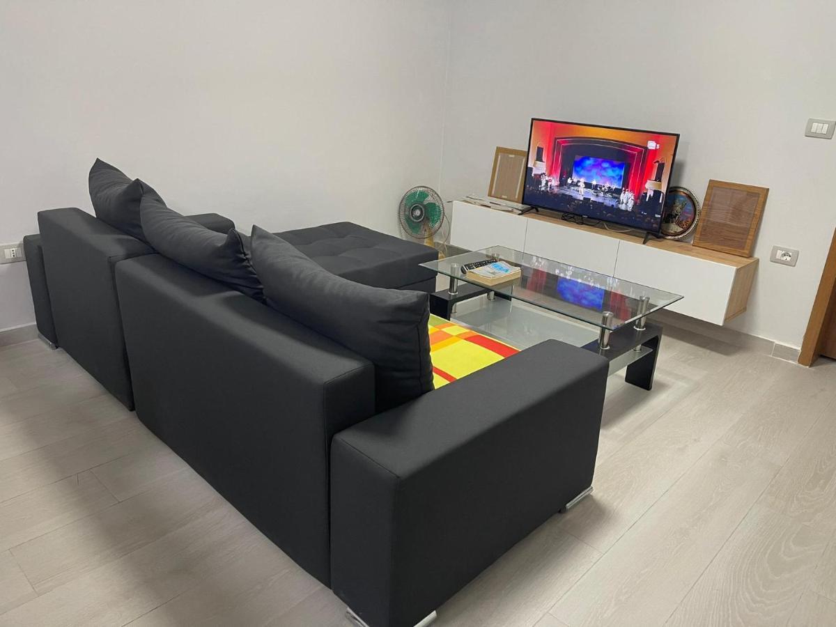 Apartament Gjergji Sarandë Esterno foto