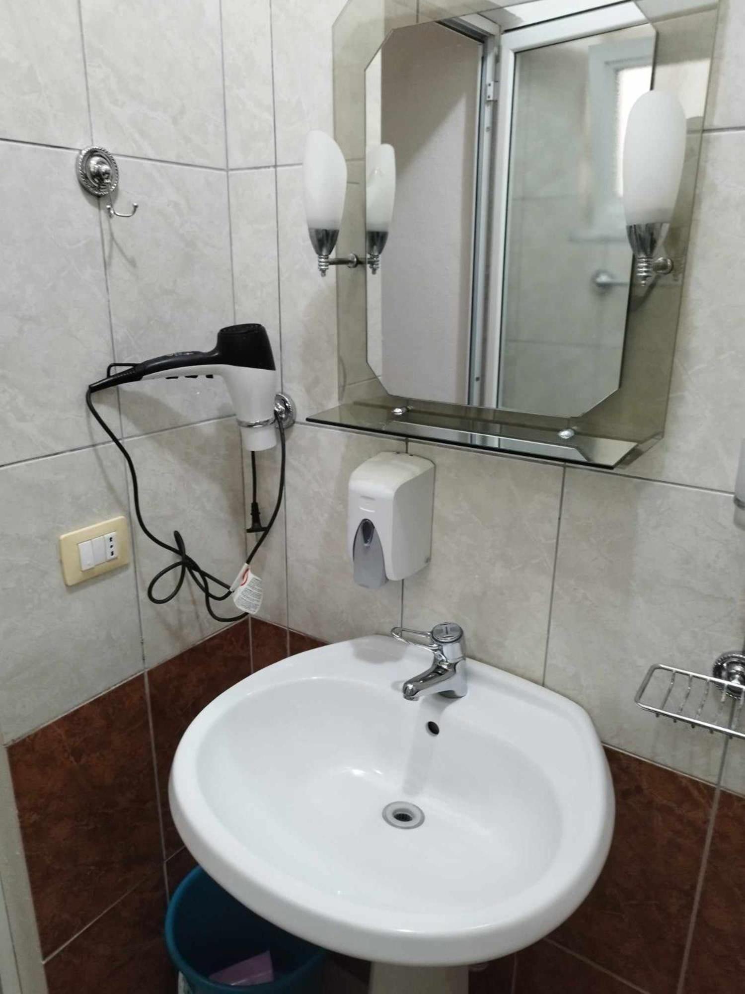 Apartament Gjergji Sarandë Esterno foto