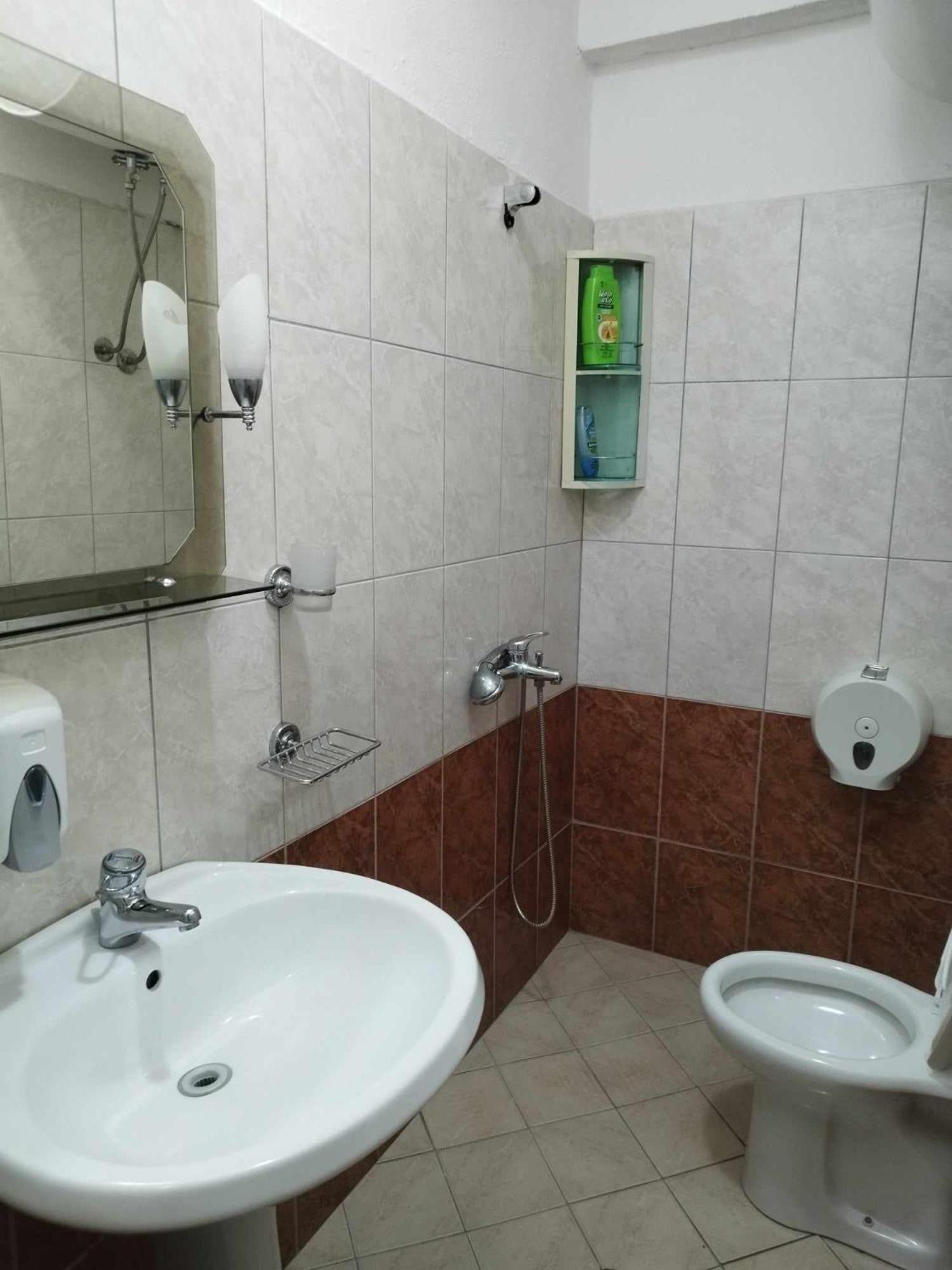 Apartament Gjergji Sarandë Esterno foto