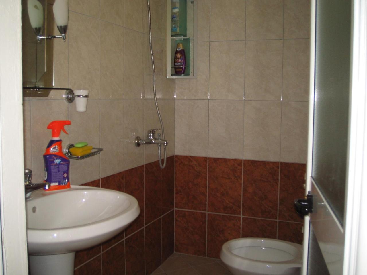 Apartament Gjergji Sarandë Esterno foto