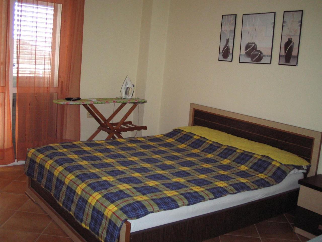 Apartament Gjergji Sarandë Esterno foto